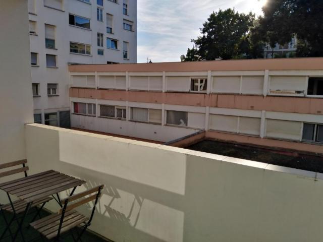 Appartements Boulevard Des Pyrenees Pau Zewnętrze zdjęcie